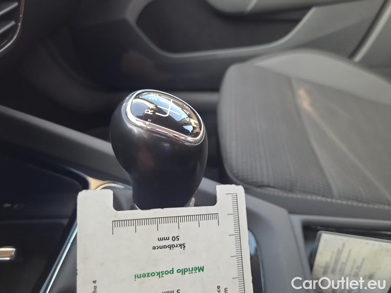  Skoda  Octavia  Lim. (NX3)(2020)  2.0TDI 85 Ambition 5d #12