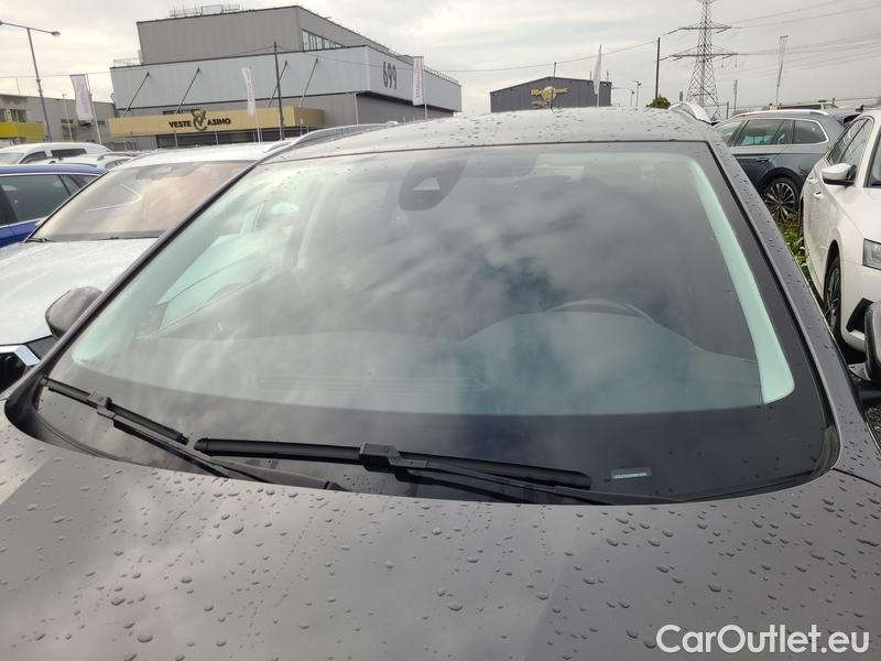  Peugeot  308  II (2013)  SW 1.5 BHDi 130 ALL.P Aut #1