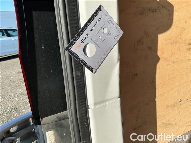  Volkswagen  Crafter  35 130 DL s převisem #22