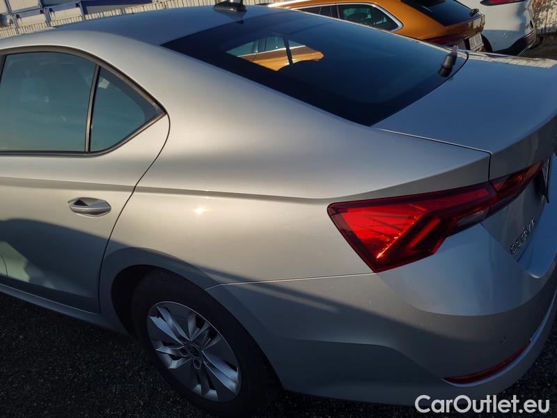  Skoda  Octavia  Lim. (NX3)(2020)  2.0TDI 85 Ambition 5d #19