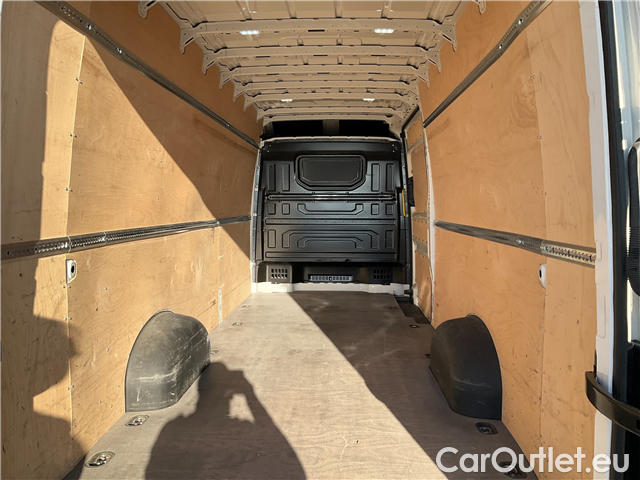  Volkswagen  Crafter  35 130 DL s převisem #19