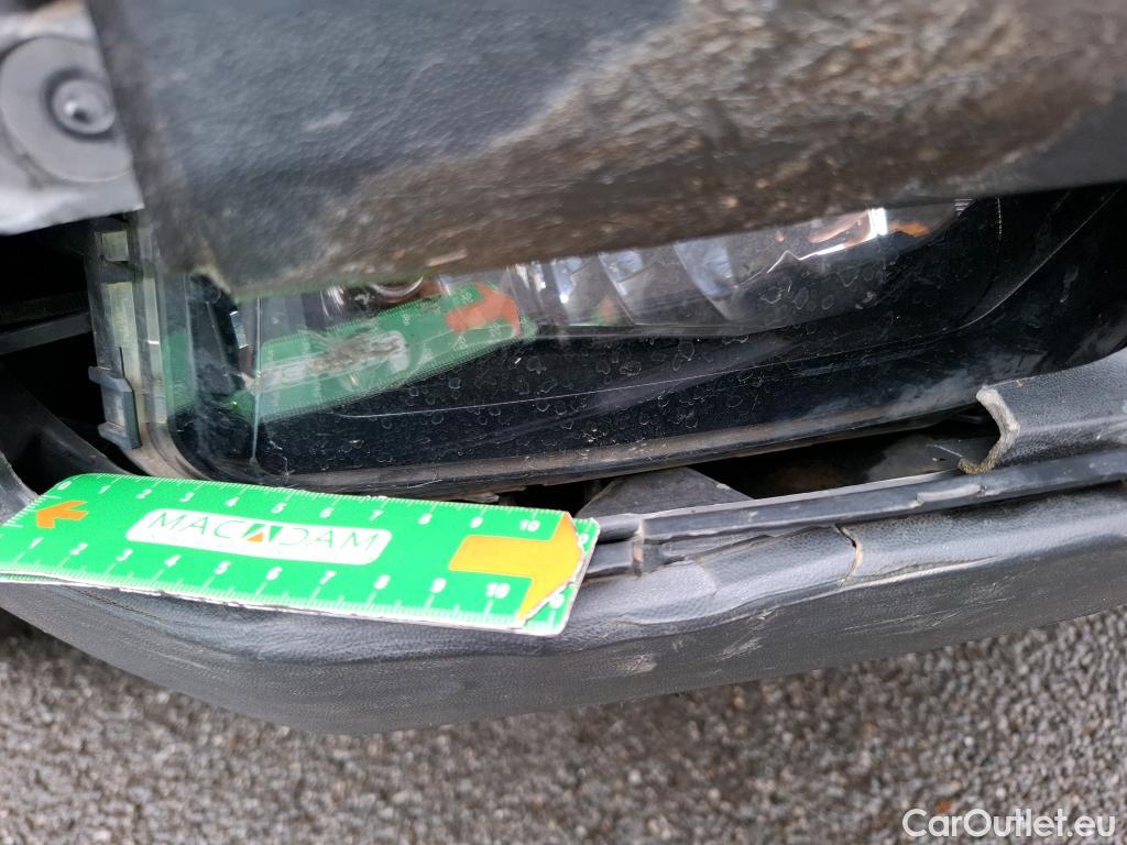  Volkswagen  Crafter VOLKSWAGEN  / 2017 / 4P / Fourgon tôlé 2.0 TDI 140 35 L4H3 Procab Business Line #49