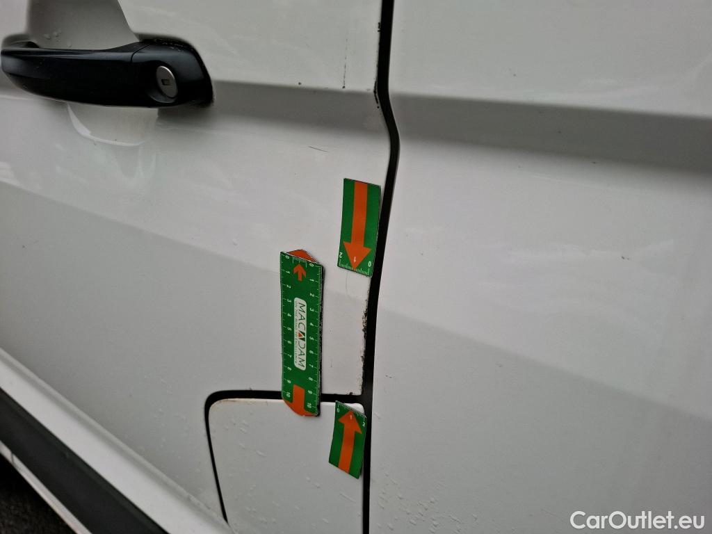  Volkswagen  Crafter VOLKSWAGEN  / 2017 / 4P / Fourgon tôlé 2.0 TDI 140 35 L4H3 Procab Business Line #61