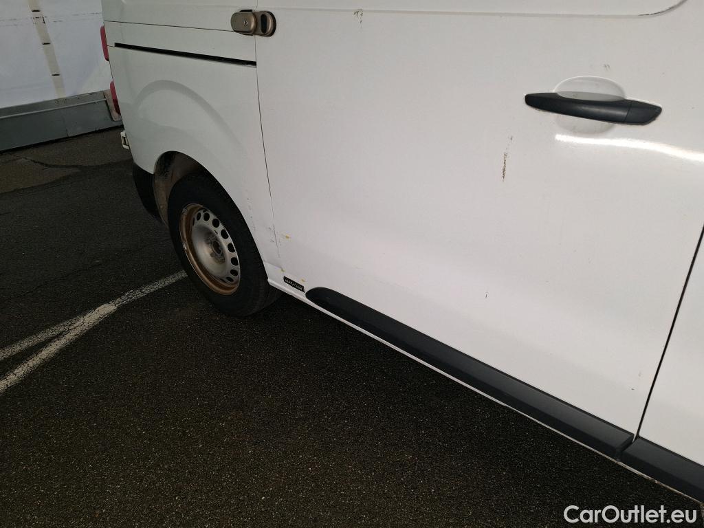  Toyota  Proace TOYOTA  VU 4p Fourgon MEDIUM 120 D-4D DYNAMIC #25