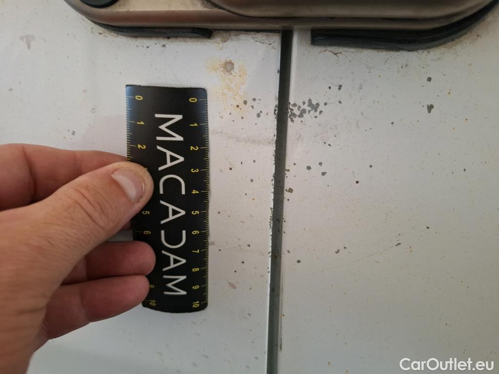  Toyota  Proace TOYOTA  VU 4p Fourgon MEDIUM 120 D-4D DYNAMIC #37