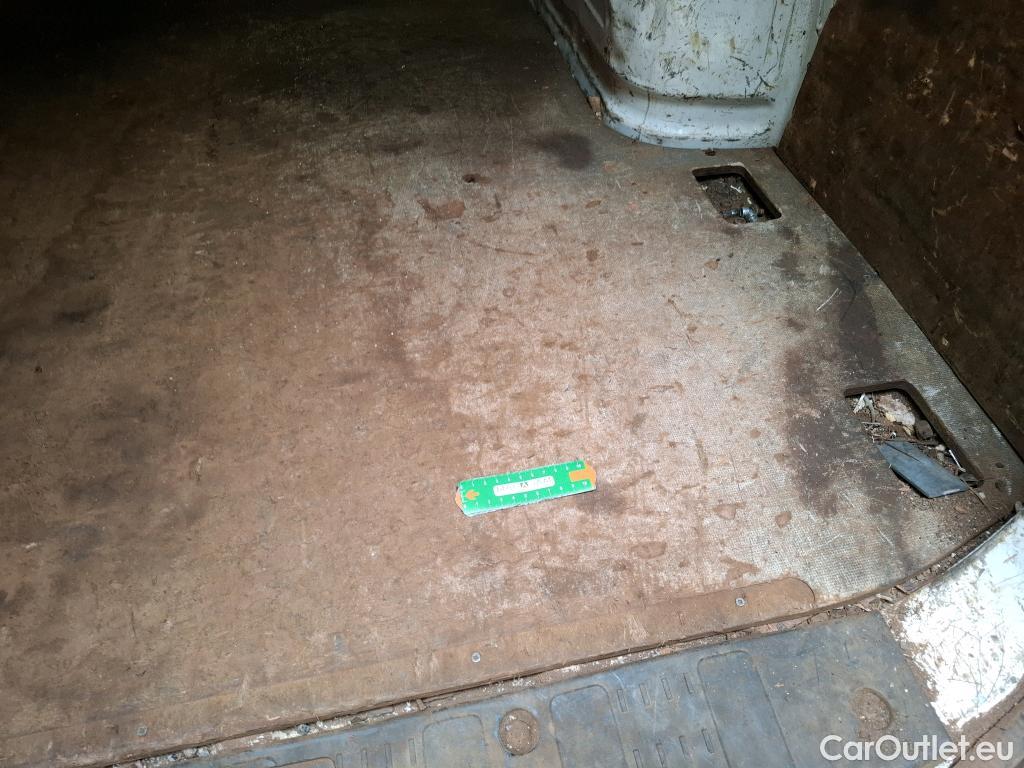  Volkswagen  Crafter VOLKSWAGEN  / 2017 / 4P / Fourgon tôlé 2.0 TDI 140 35 L4H3 Procab Business Line #54