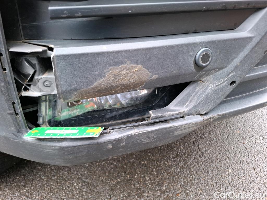  Volkswagen  Crafter VOLKSWAGEN  / 2017 / 4P / Fourgon tôlé 2.0 TDI 140 35 L4H3 Procab Business Line #48