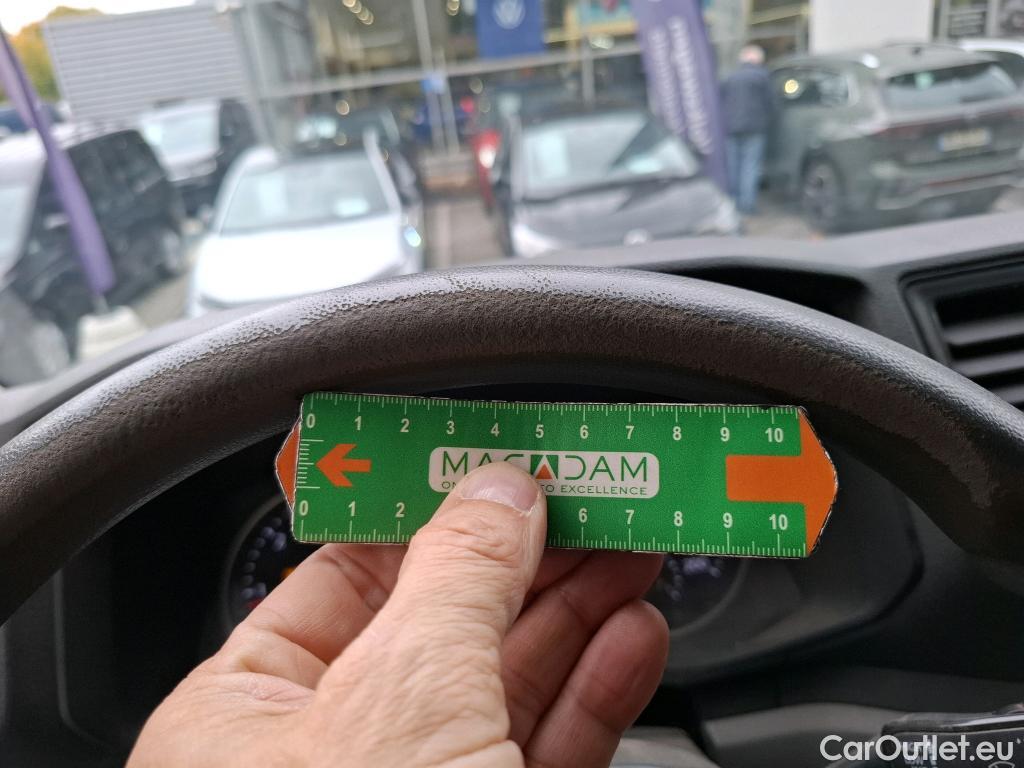  Volkswagen  Crafter VOLKSWAGEN  / 2017 / 4P / Fourgon tôlé 2.0 TDI 140 35 L4H3 Procab Business Line #82