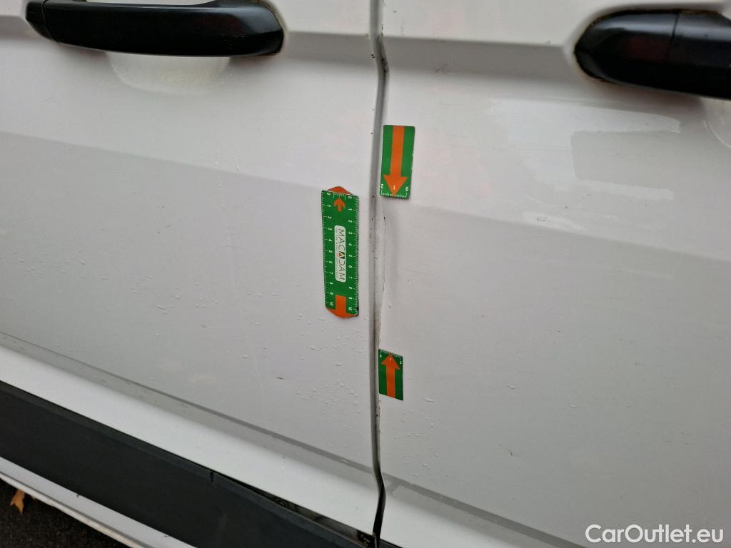  Volkswagen  Crafter VOLKSWAGEN  / 2017 / 4P / Fourgon tôlé 2.0 TDI 140 35 L4H3 Procab Business Line #30