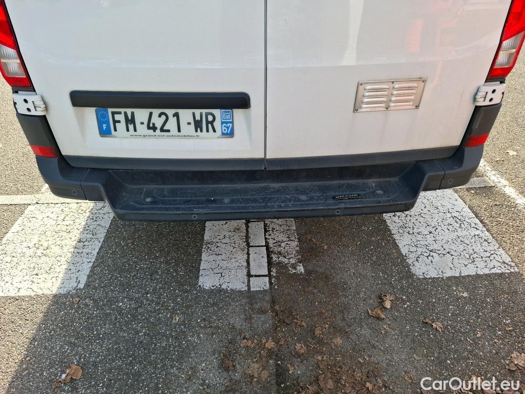  Volkswagen  Crafter  Fourgon Fourgon 35 mittlerer Radstand mit Hochdach FWD 2.0 140CV BVM6 #41