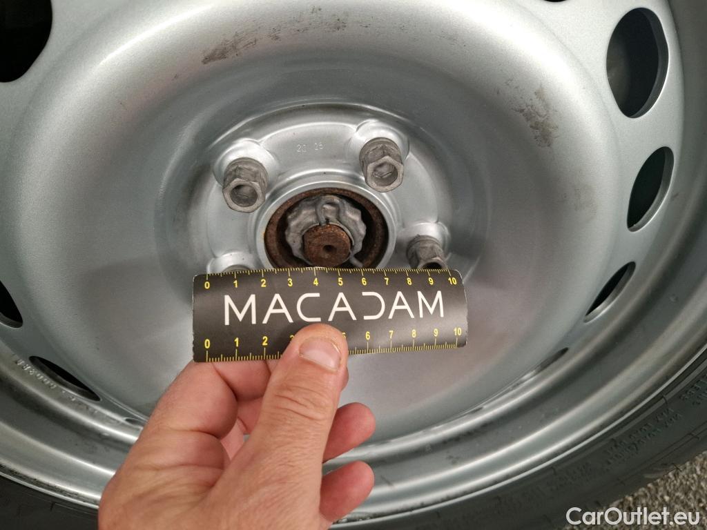  Toyota  Proace TOYOTA  VU 4p Fourgon MEDIUM 120 D-4D DYNAMIC #47