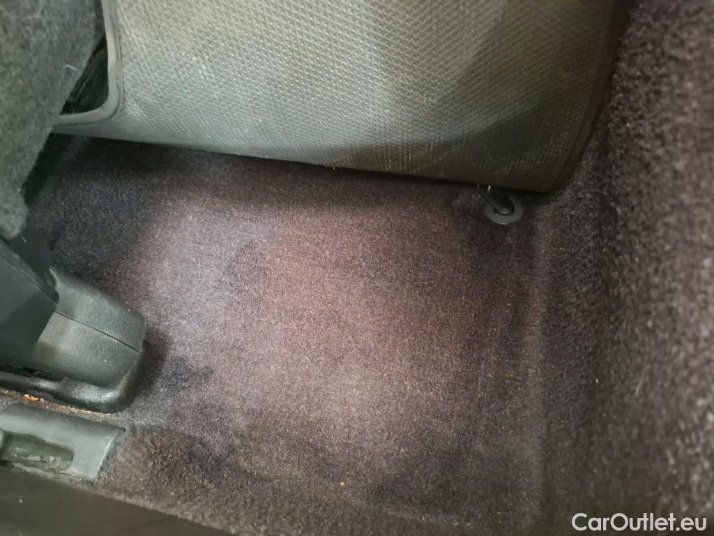  Infiniti  Q50 INFINITI  4p Berline 2.2d Premium Executive 6MT #26