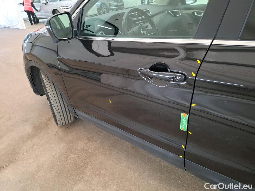  Nissan  Qashqai NISSAN  / 2017 / 5P / Crossover 1.3 DIG-T 160 DCT Tekna #10