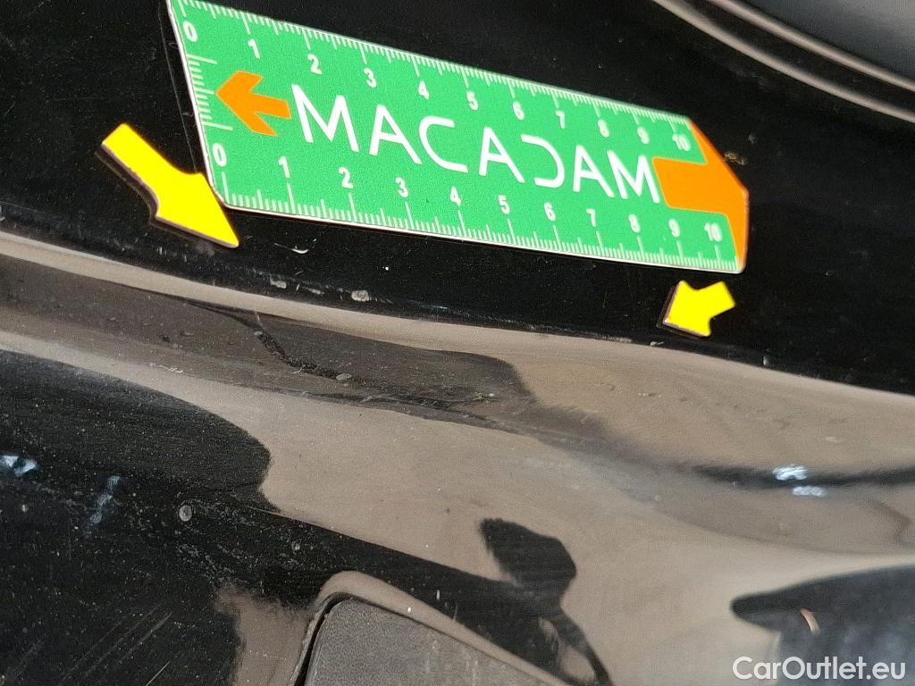  Nissan  Qashqai NISSAN  / 2017 / 5P / Crossover 1.3 DIG-T 160 DCT Tekna #42