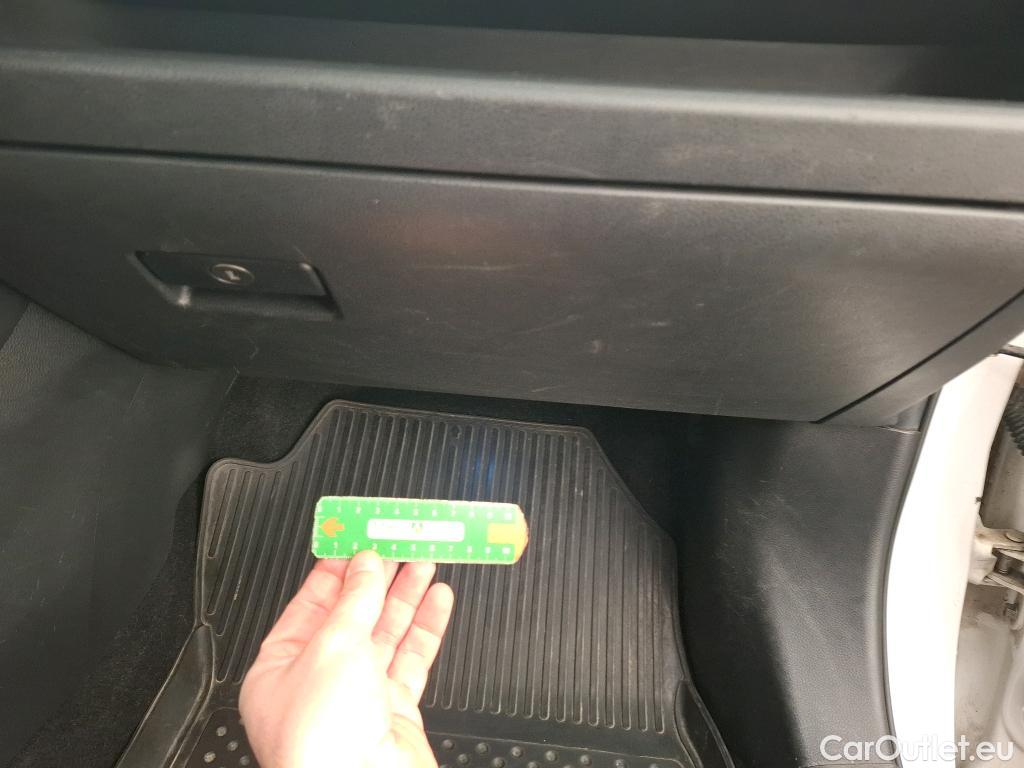  Toyota  RAV4 TOYOTA  Hybride / 2018 / 5P / SUV Hybride 2WD Dynamic Business St Hyb Acad #40