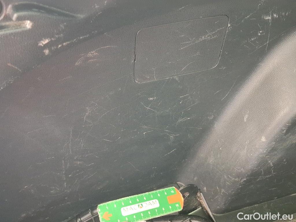  Toyota  RAV4 TOYOTA  Hybride / 2018 / 5P / SUV Hybride 2WD Dynamic Business St Hyb Acad #18