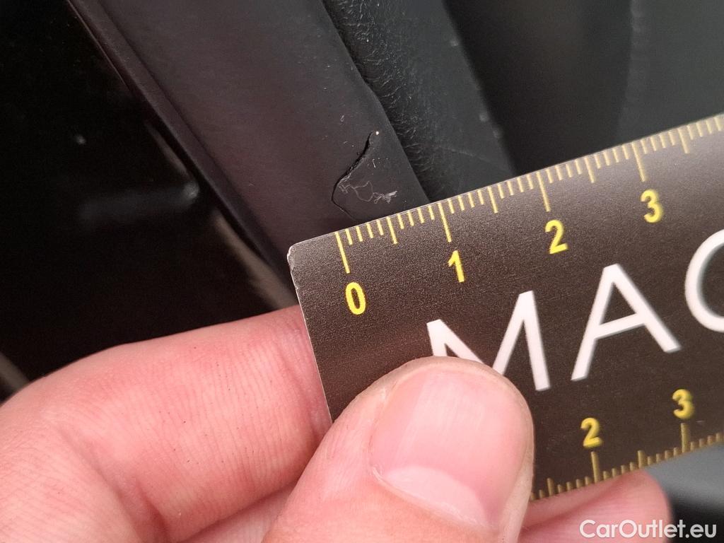  Infiniti  Q50 INFINITI  4p Berline 2.2d Premium Executive 6MT #10