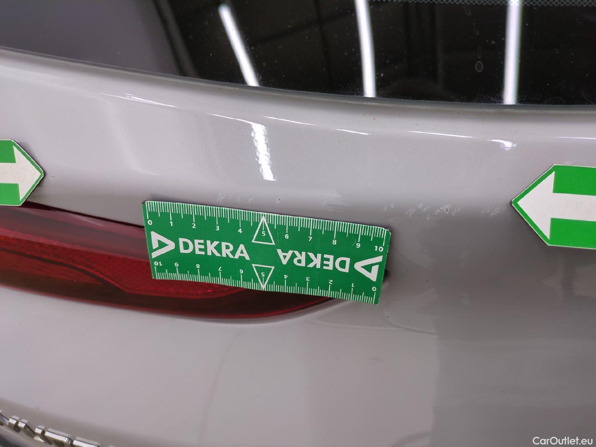  Hyundai  Konna HYUNDAI Kona / 2020 / 5P / SUV 1.0 T-GDI 120 HYBRID 48V BUSINESS #42