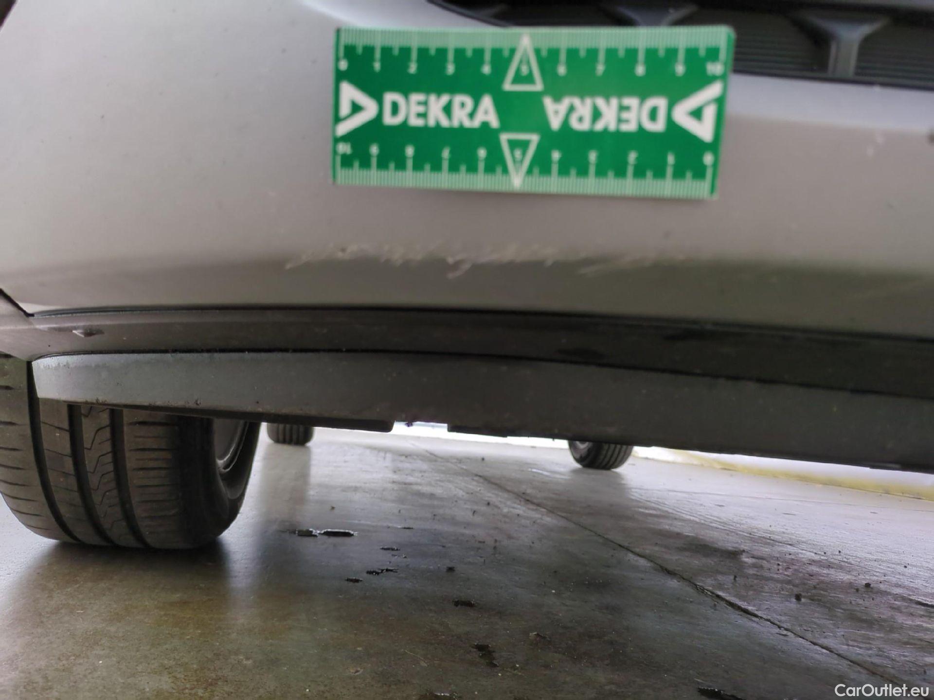  Hyundai  Konna HYUNDAI Kona / 2020 / 5P / SUV 1.0 T-GDI 120 HYBRID 48V BUSINESS #34