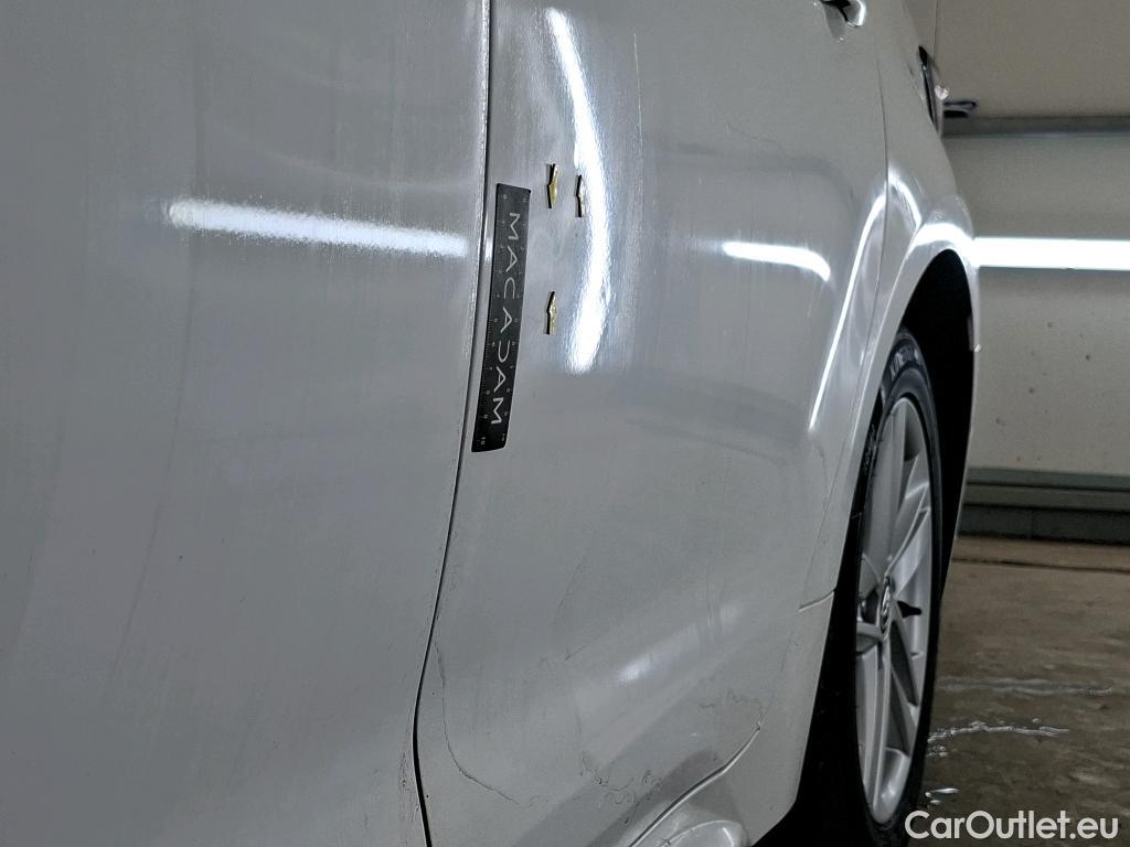  Toyota  Corolla TOYOTA  Touring Sports / 2018 / 5P / Break Hybride 122h Dynamic Business Stage Acad #23