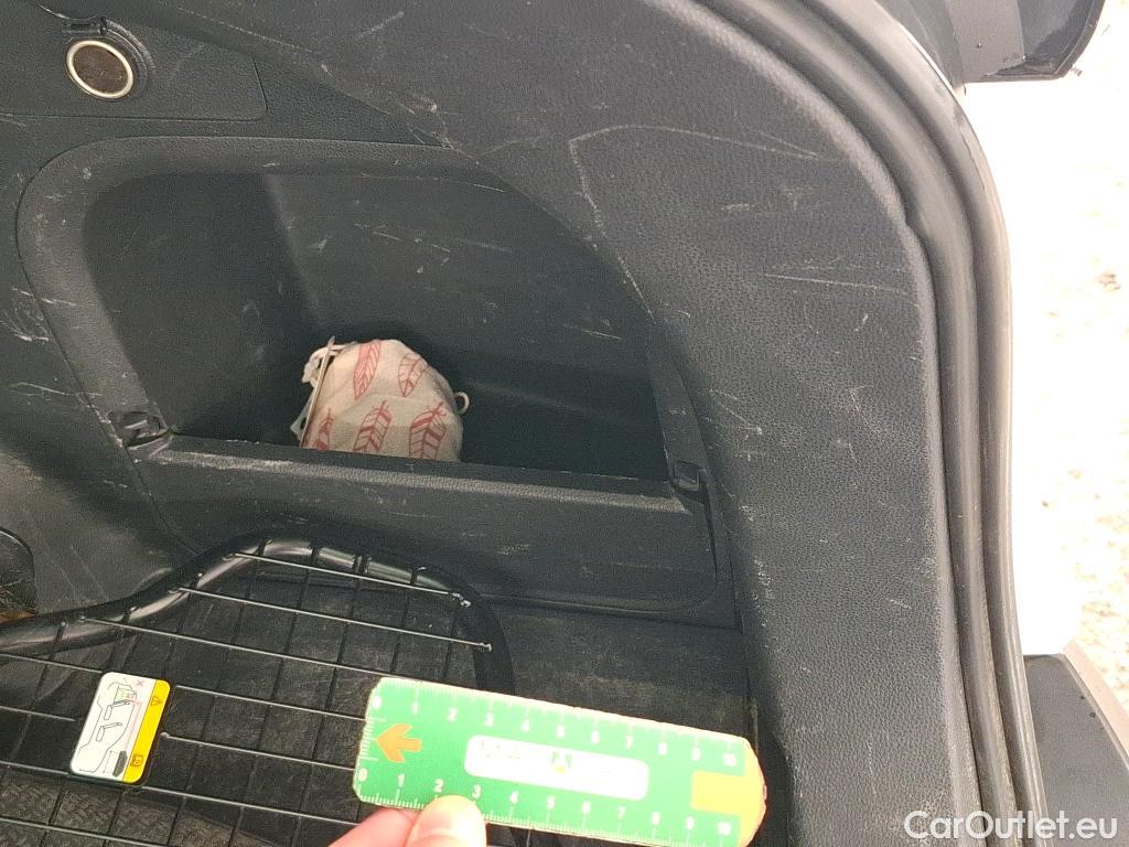  Toyota  RAV4 TOYOTA  Hybride / 2018 / 5P / SUV Hybride 2WD Dynamic Business St Hyb Acad #33