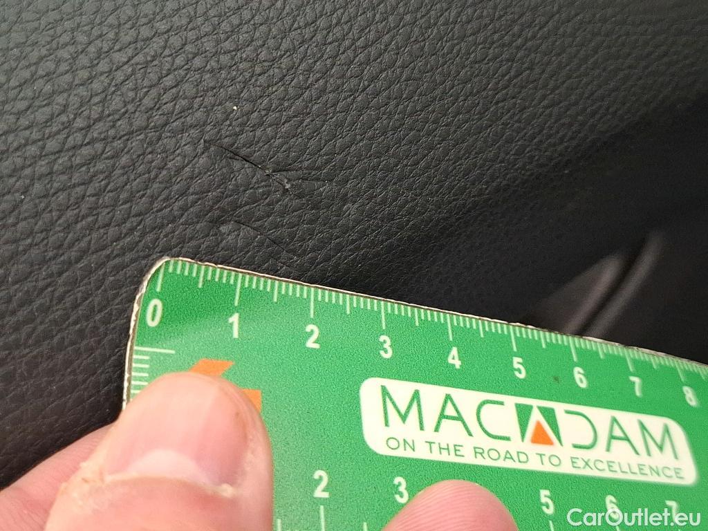  Toyota  Corolla TOYOTA  Touring Sports / 2018 / 5P / Break Hybride 122h Dynamic Business Beyond Zer #17