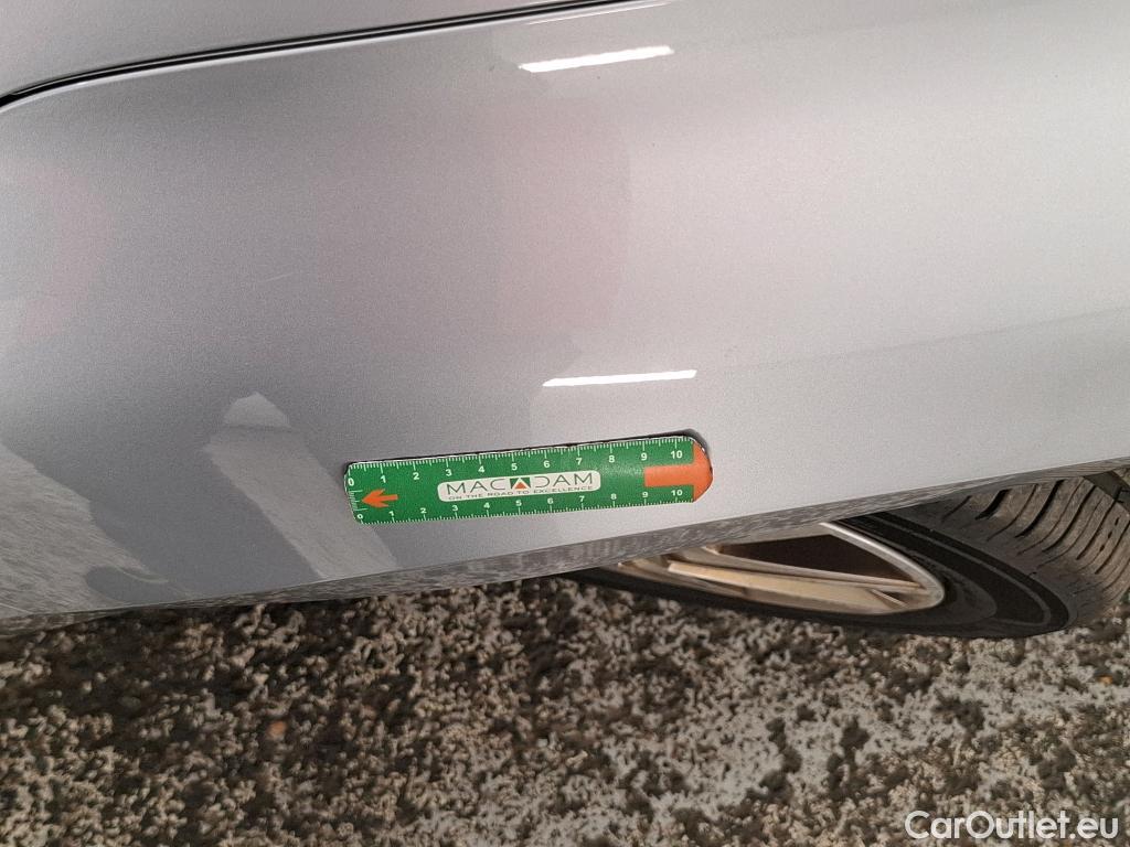  Renault  Megane RENAULT Mégane Estate / 2020 / 5P / Break Business TCe 140 EDC FAP -21B #2