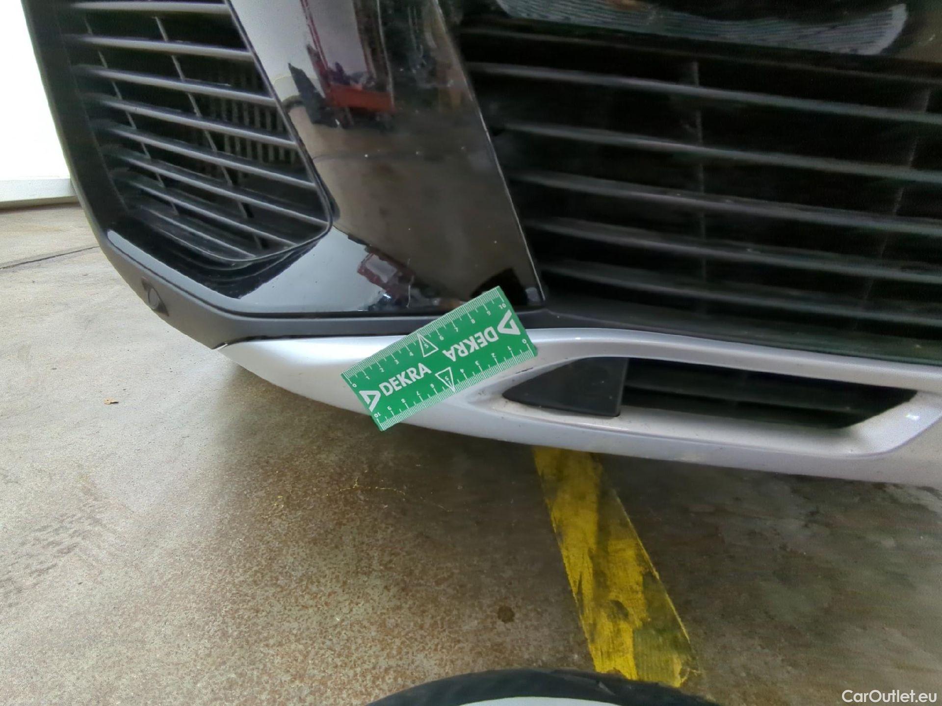  Peugeot  5008  Allure Business 1.5 HDi 130CV BVA8 E6d #24