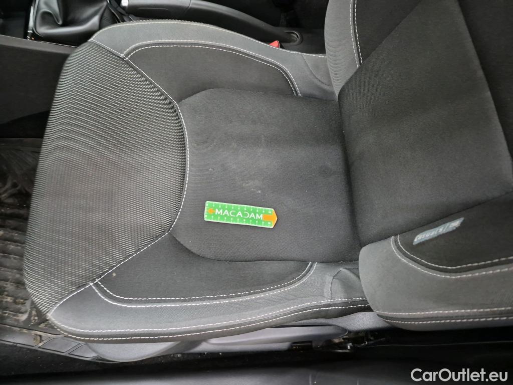  Renault  Clio  IV Business 1.5 dCi 90CV BVM5 E6 #19