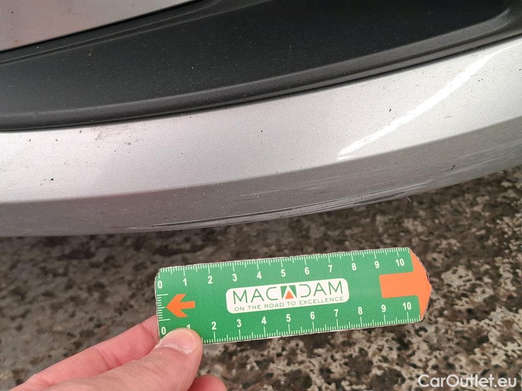  Renault  Megane RENAULT Mégane Estate / 2020 / 5P / Break Business TCe 140 EDC FAP -21B #4