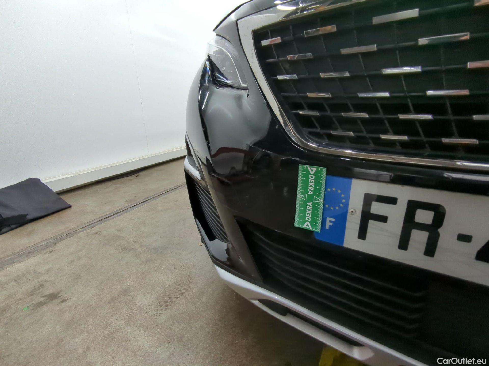  Peugeot  5008  Allure Business 1.5 HDi 130CV BVA8 E6d #22