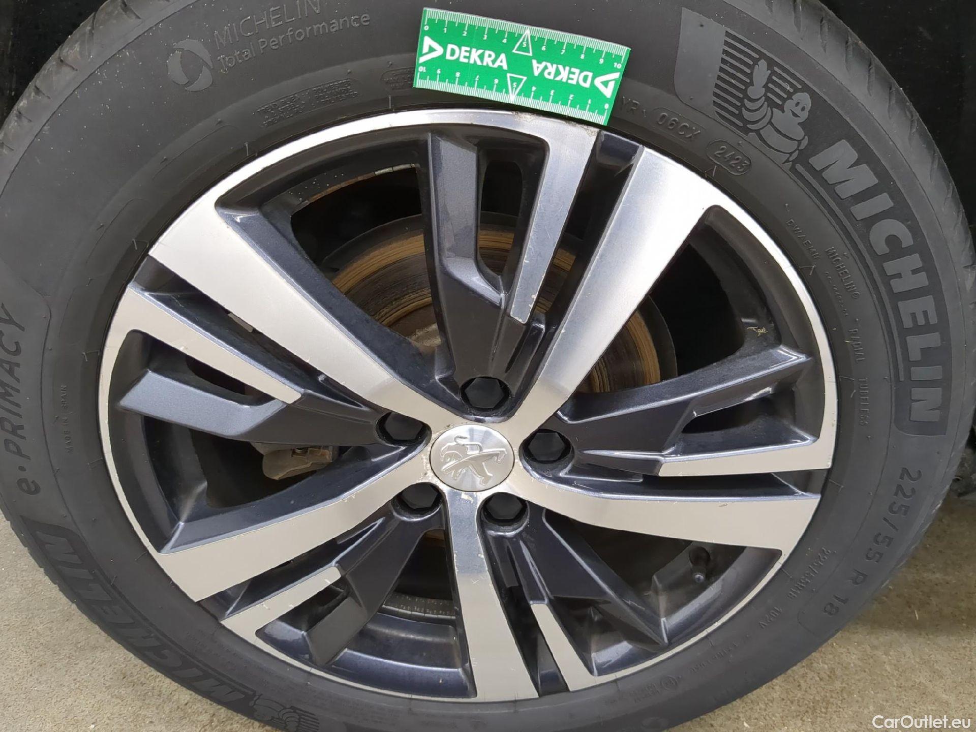  Peugeot  5008  Allure Business 1.5 HDi 130CV BVA8 E6d #14