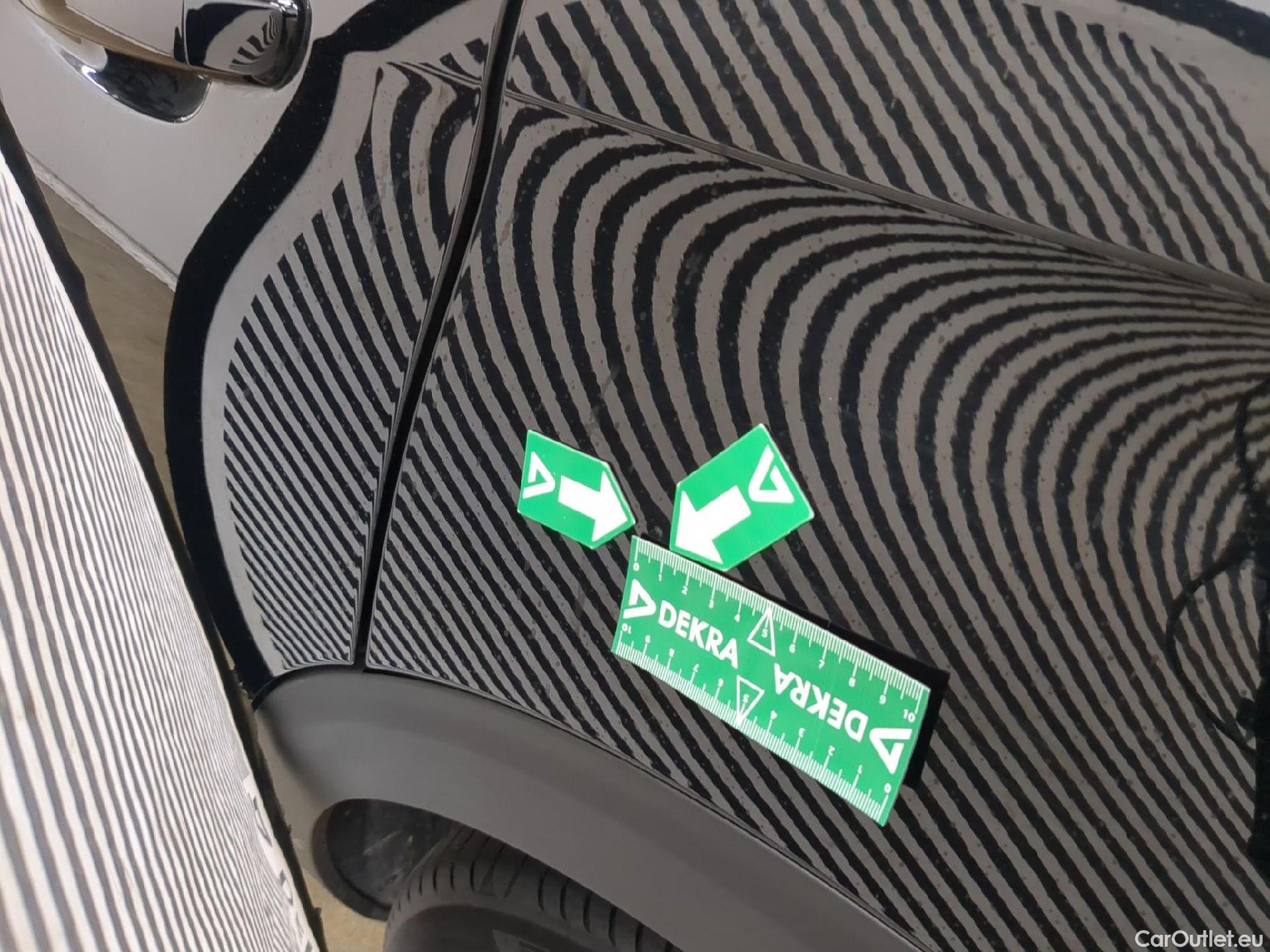  Peugeot  5008  Allure Business 1.5 HDi 130CV BVA8 E6d #32