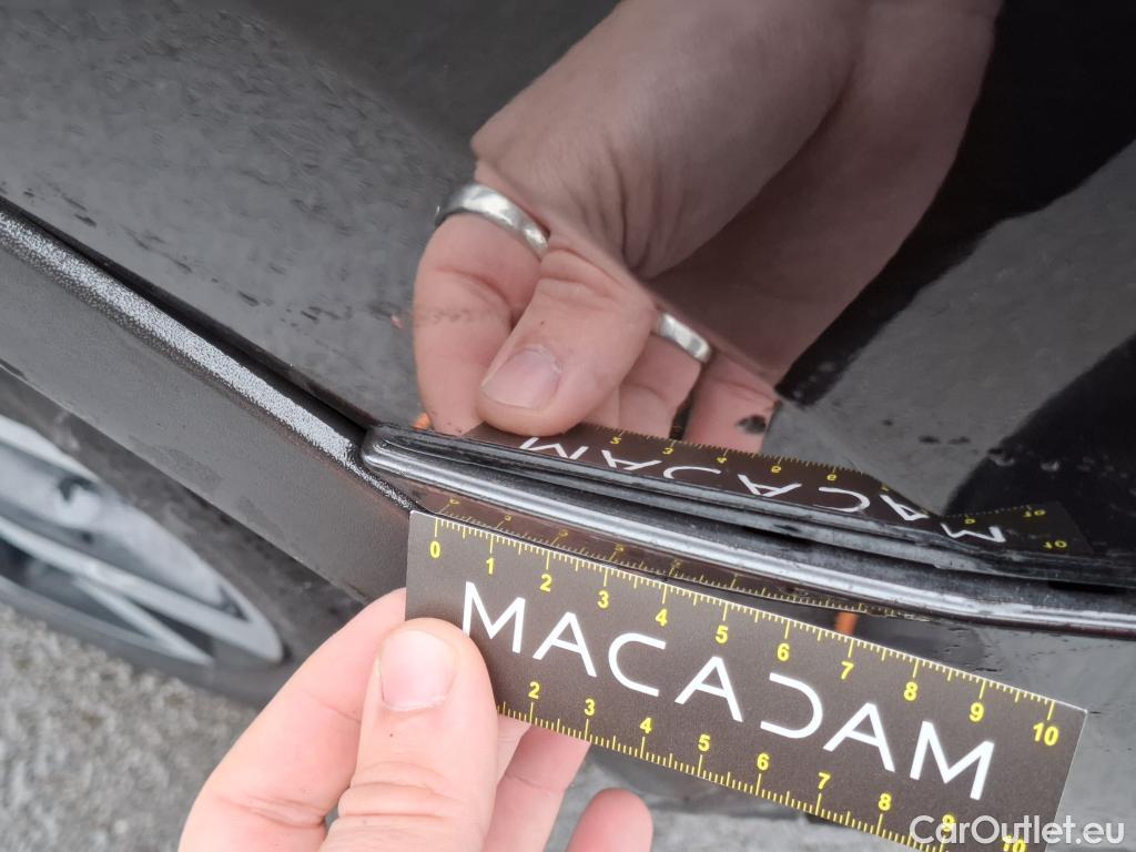  Nissan  Qashqai NISSAN  / 2017 / 5P / Crossover 1.3 DIG-T 160 DCT Tekna #80