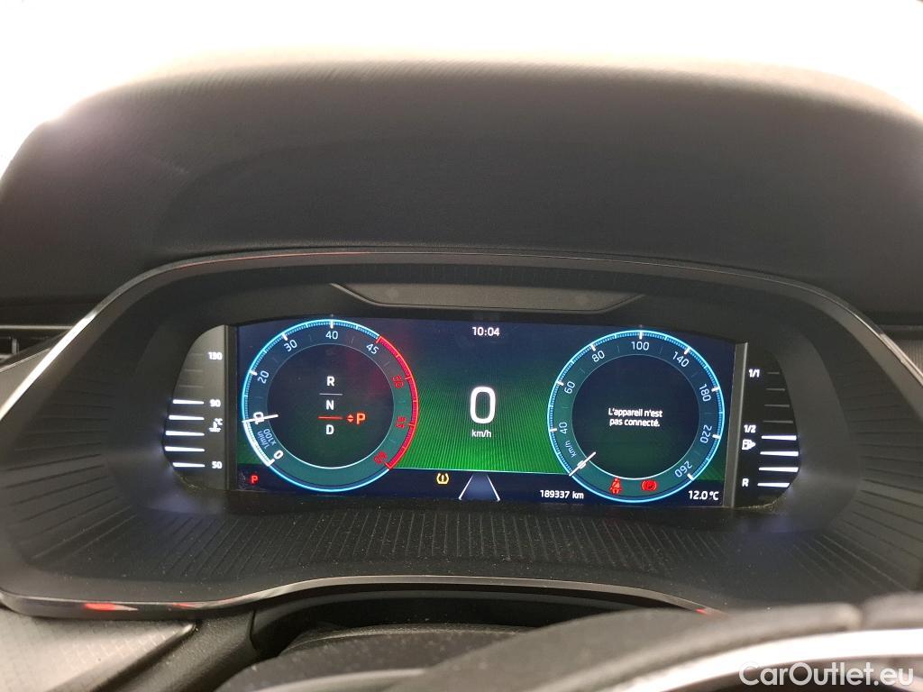  Skoda  Octavia SKODA  Combi / 2020 / 5P / Break 2.0 TDI 150 DSG7 Business #8