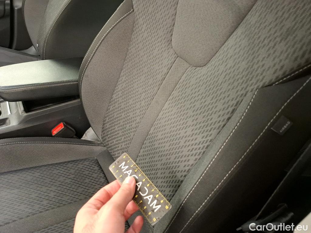  Skoda  Octavia SKODA  Combi / 2020 / 5P / Break 2.0 TDI 150 DSG7 Business #7