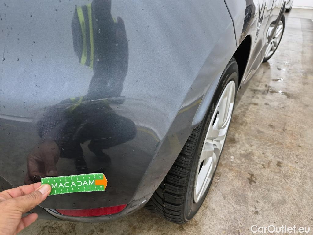  Renault  Clio  IV Business 1.5 dCi 90CV BVM5 E6 #9