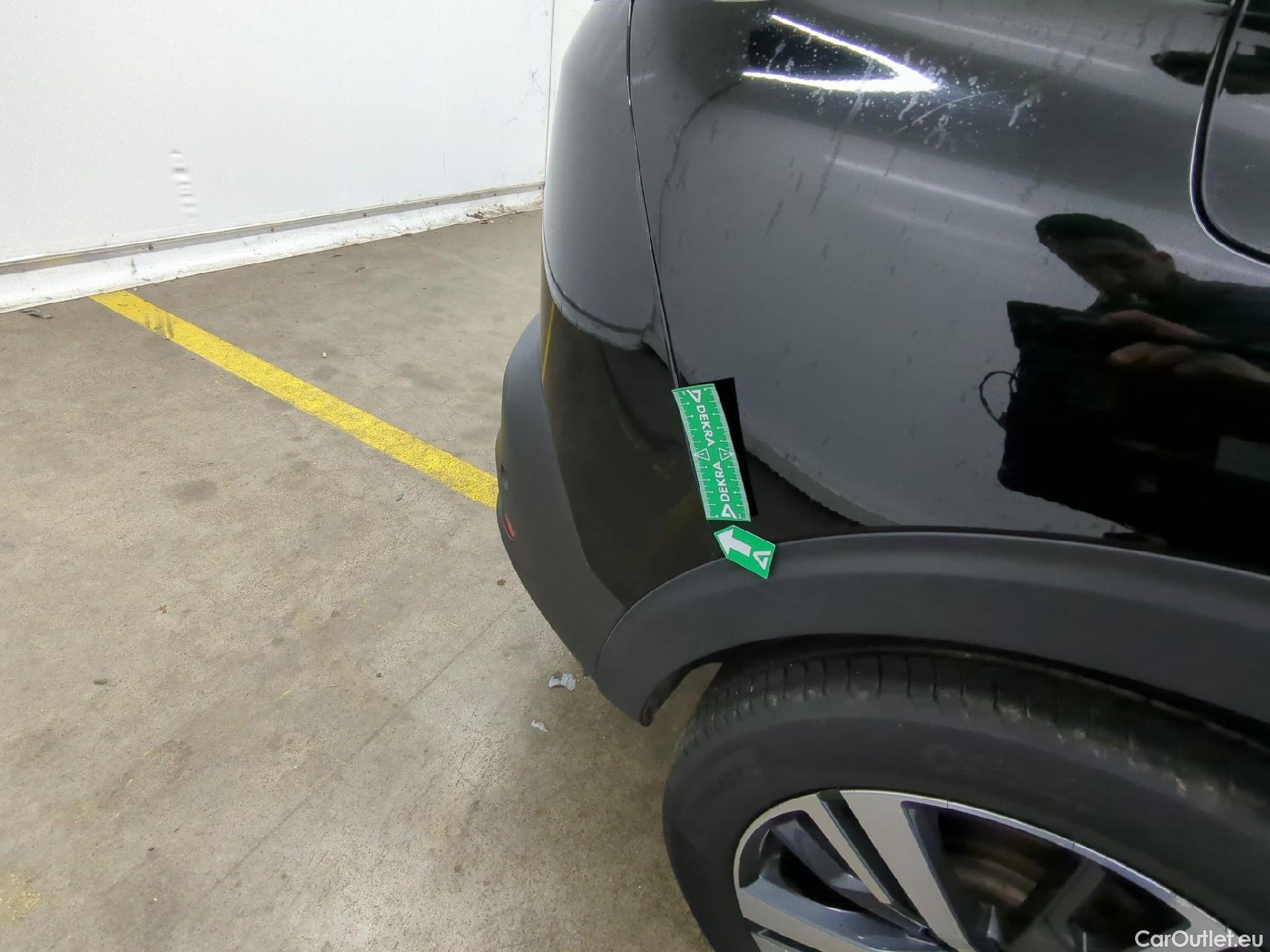  Peugeot  5008  Allure Business 1.5 HDi 130CV BVA8 E6d #17