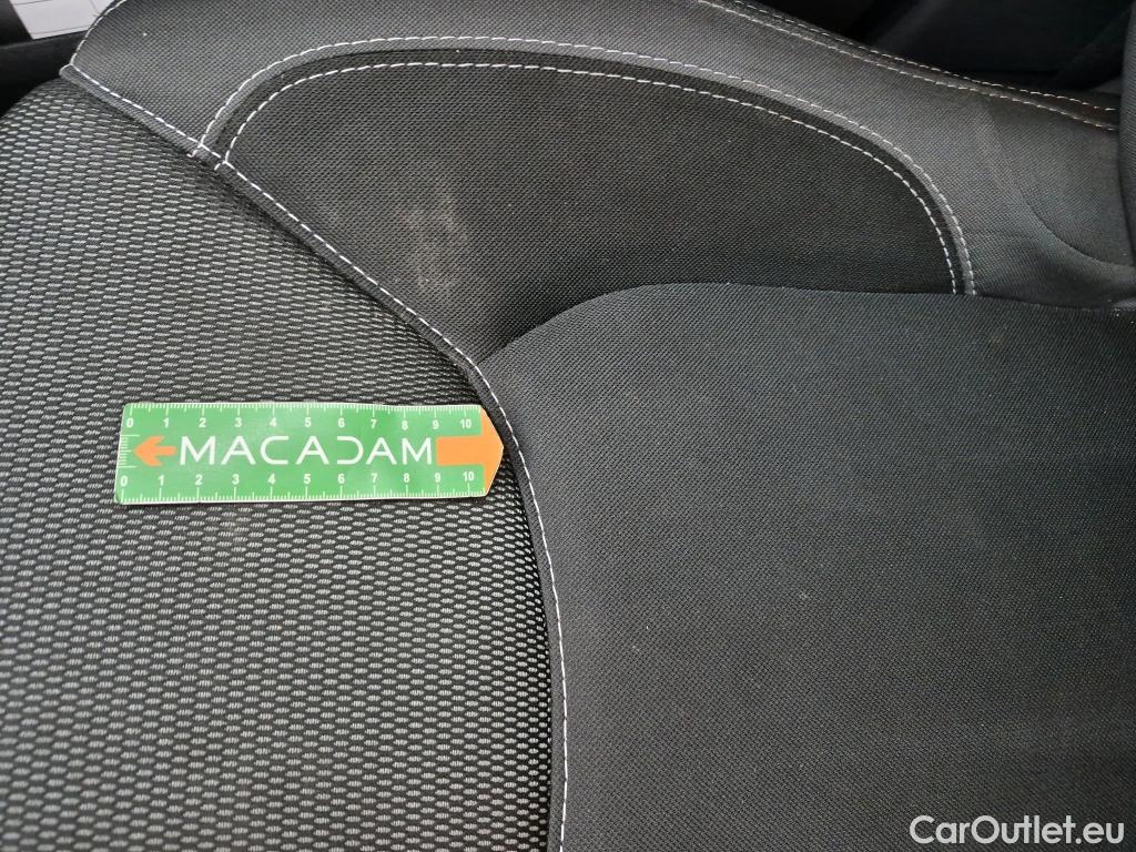  Renault  Clio  IV Business 1.5 dCi 90CV BVM5 E6 #16