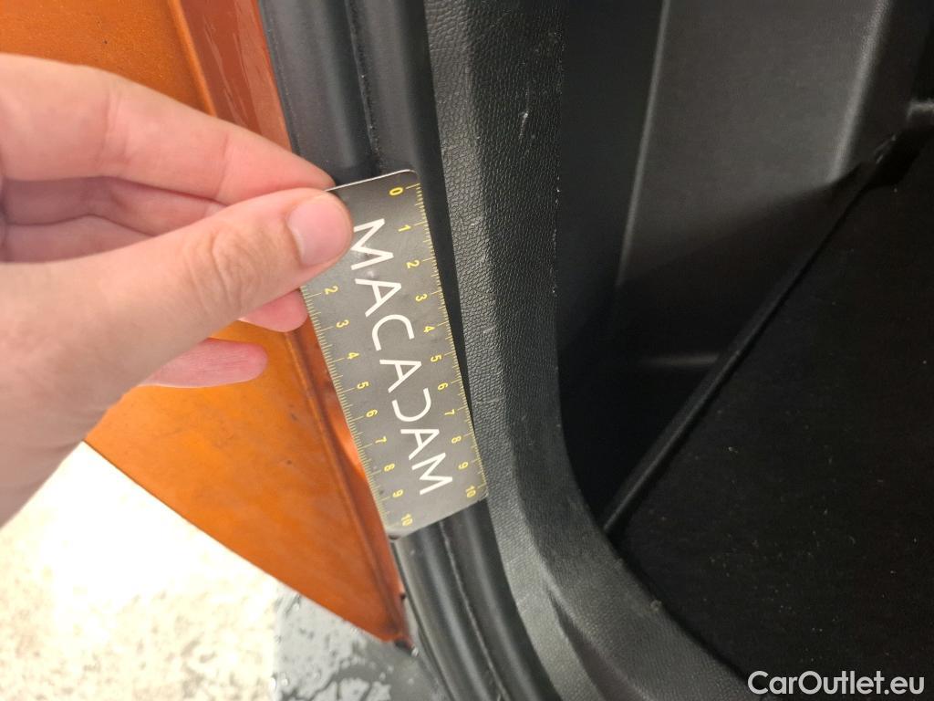  Peugeot  2008  Allure 1.5 HDi 110CV BVM6 E6d #11