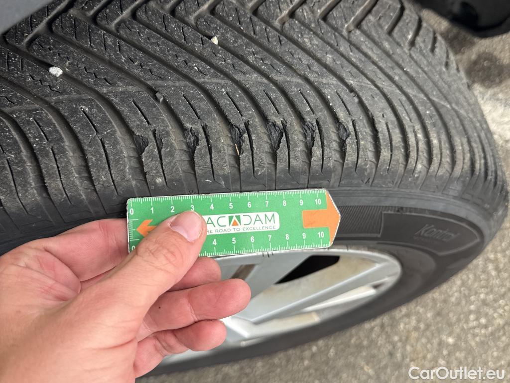  Peugeot  3008  II Active Pack 1.2 PureTech 130CV BVA8 E6d #16