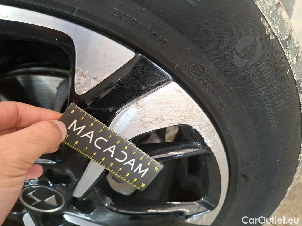  DS  DS7 7 Crossback Business 1.2 PureTech 130CV BVA8 E6d #18