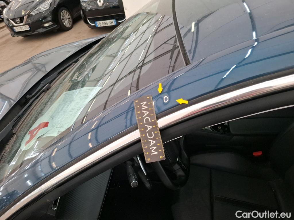  Peugeot  508 PEUGEOT  SW / 2018 / 5P / Break HYBRID 225 E-EAT8 ALLURE BUSINESS #45