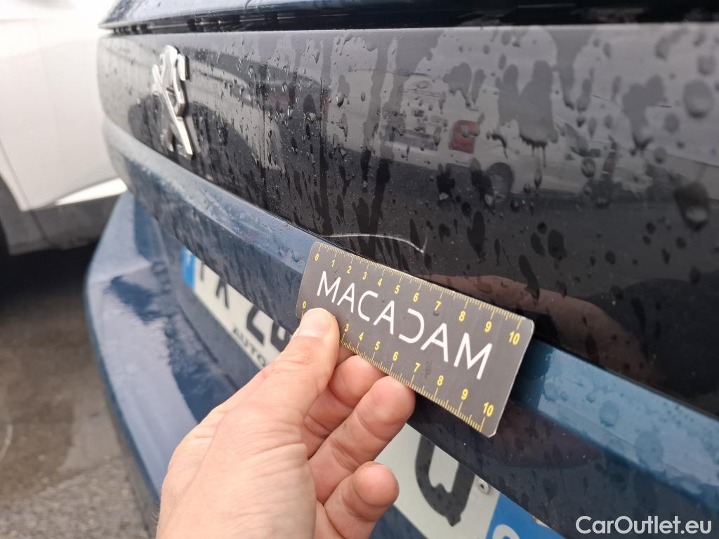  Peugeot  508 PEUGEOT  SW / 2018 / 5P / Break HYBRID 225 E-EAT8 ALLURE BUSINESS #52