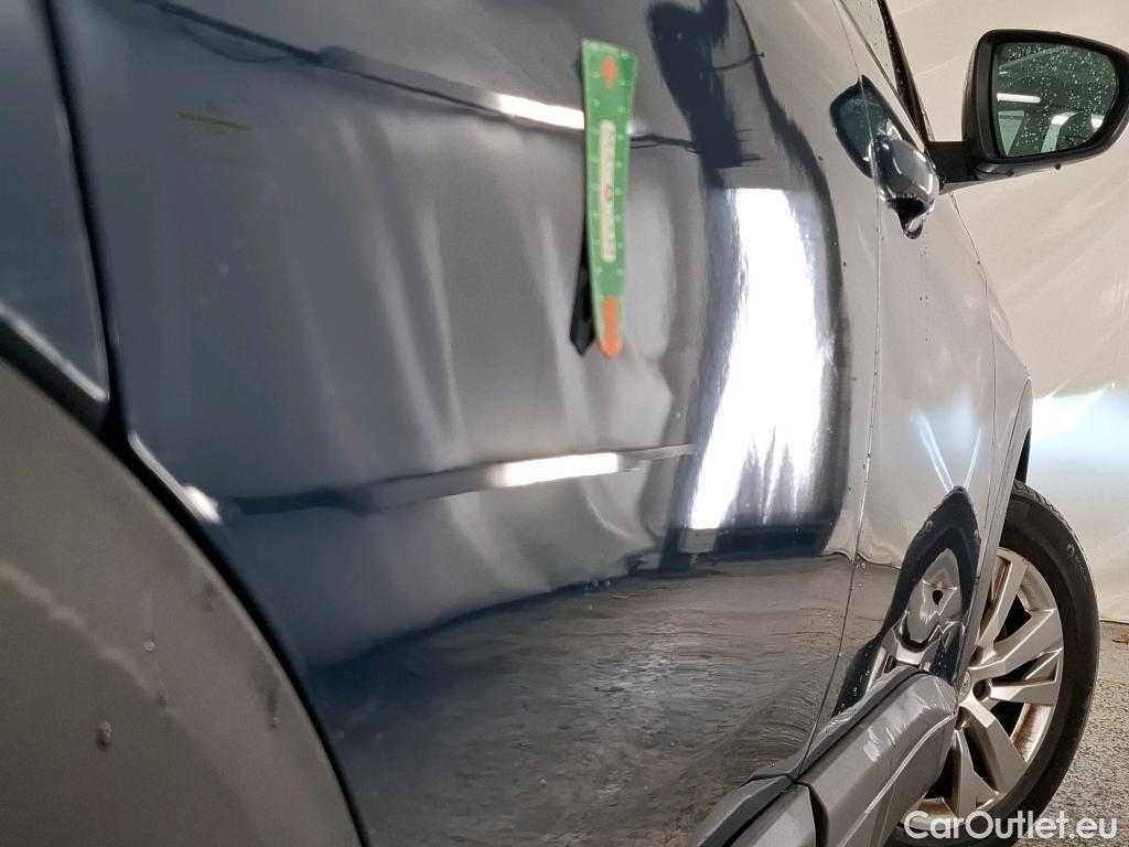  Peugeot  3008  Active Pack 1.5 HDi 130CV BVA8 E6d #13