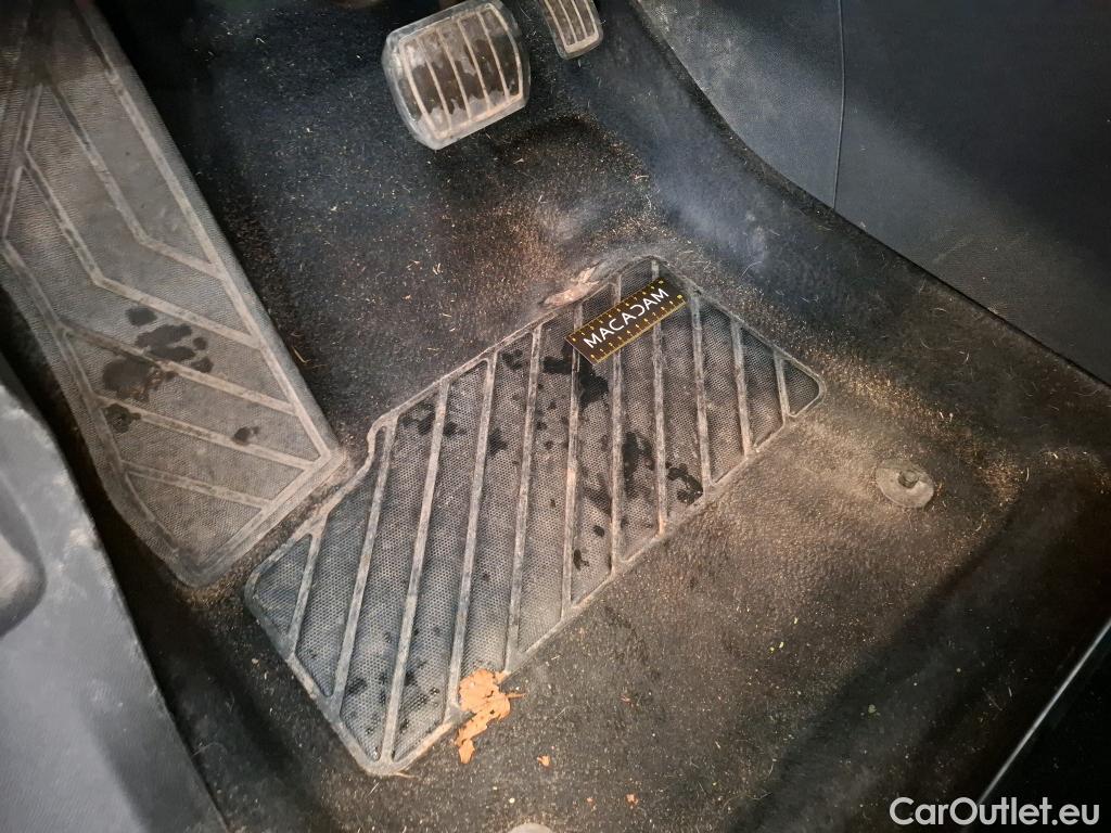  Peugeot  5008  Active Business 1.5 HDi 130CV BVA8 E6d #25