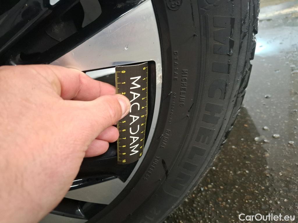  Peugeot  2008  Allure Business 1.5 HDi 100CV BVM6 E6d #17