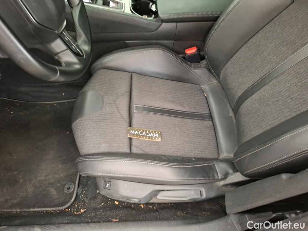  Peugeot  508 PEUGEOT  SW / 2018 / 5P / Break HYBRID 225 E-EAT8 ALLURE BUSINESS #39