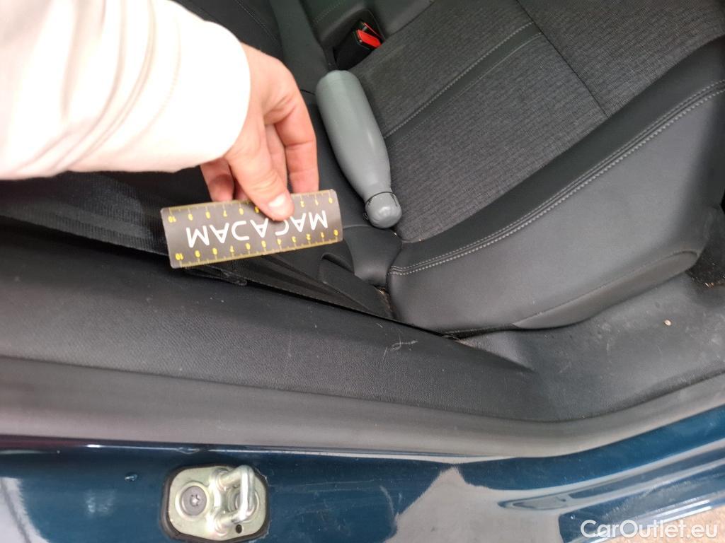  Peugeot  508 PEUGEOT  SW / 2018 / 5P / Break HYBRID 225 E-EAT8 ALLURE BUSINESS #41