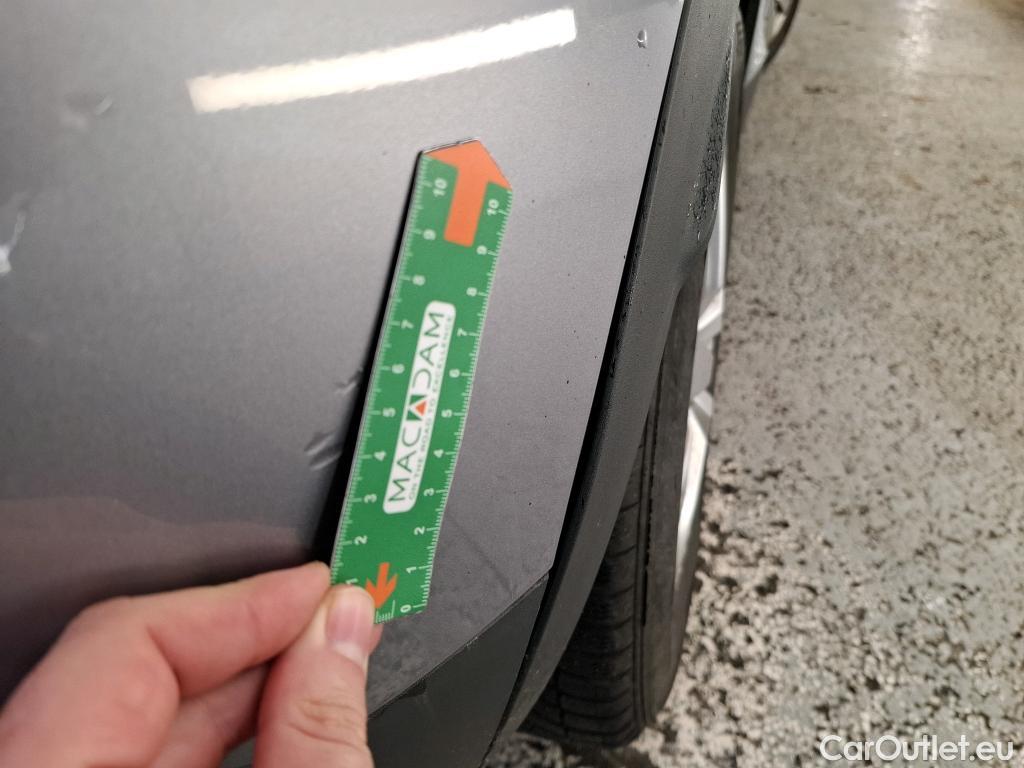  Peugeot  3008  Active Pack 1.5 HDi 130CV BVA8 E6d #19